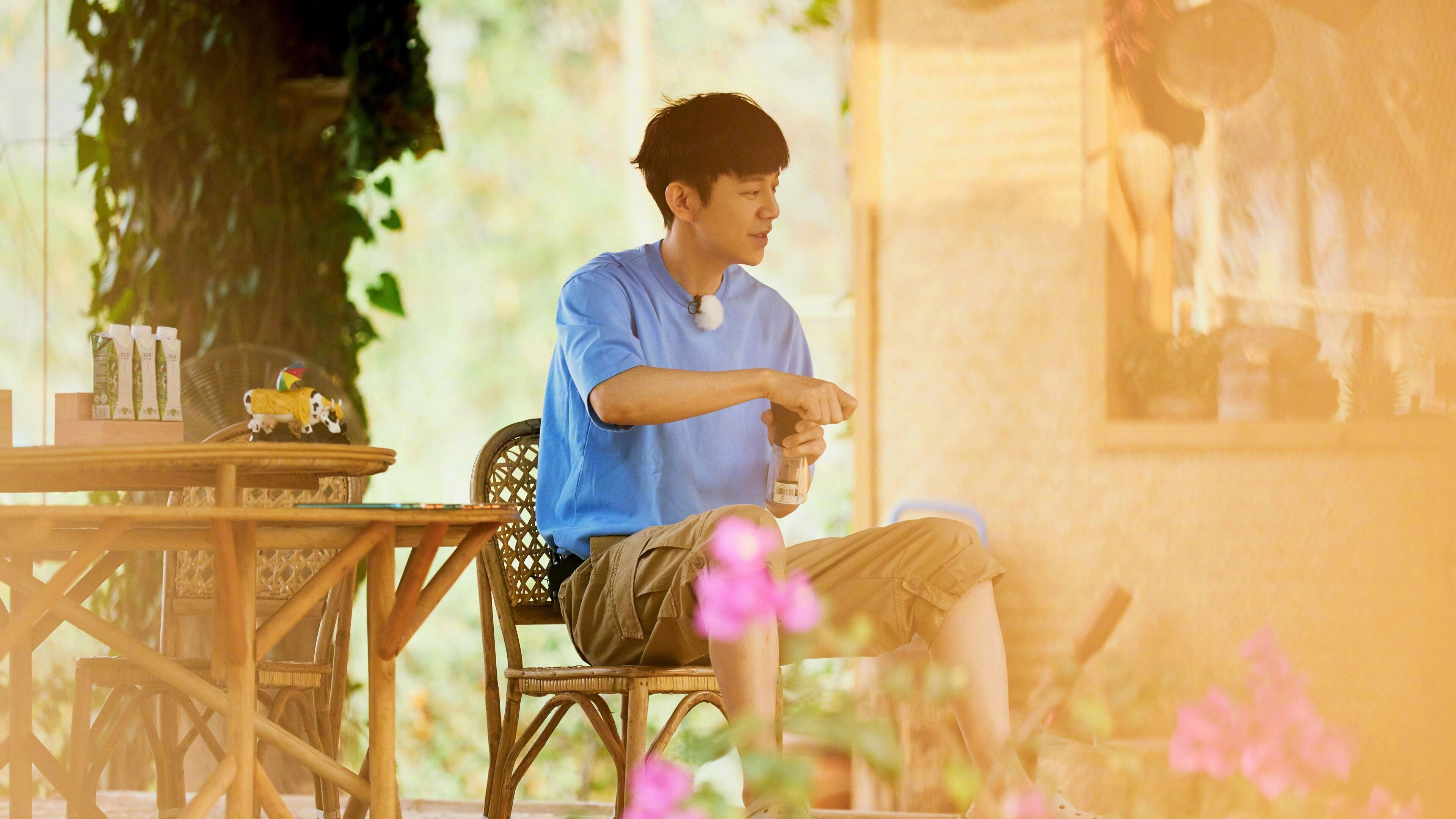 kaiyun-_现场现场：比赛激战，欢呼声不断_，比赛场面激烈