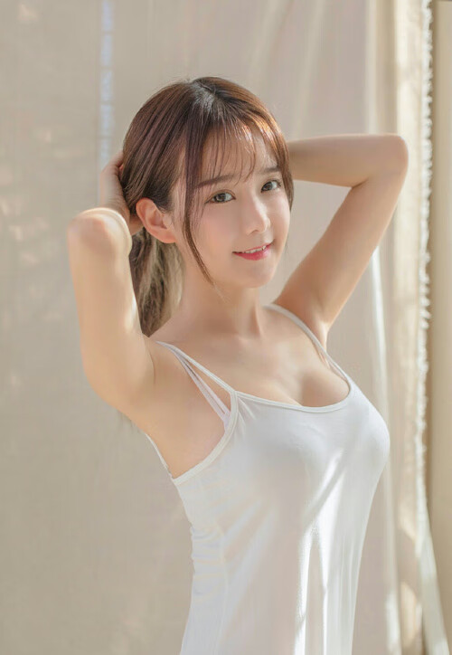 开云·体育全站登录地址-_球迷狂欢节：现场互动、签名会热情高涨_，球迷的疯狂举动