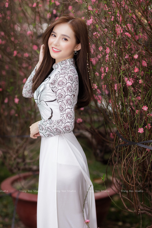 开云体育网页版入口-_荒野越野+露营：户外探索的极限体验_，越野车露营