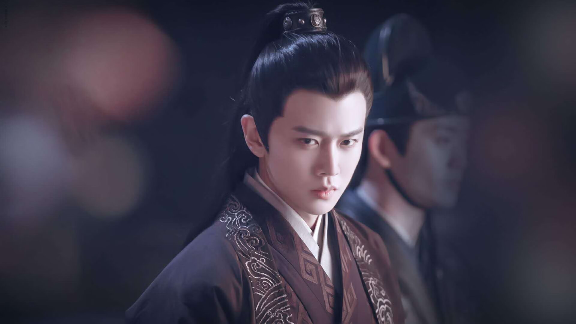 开云首页登录-湖人训练营采访环节气氛轻松队员笑容不断，湖人队赛后采访